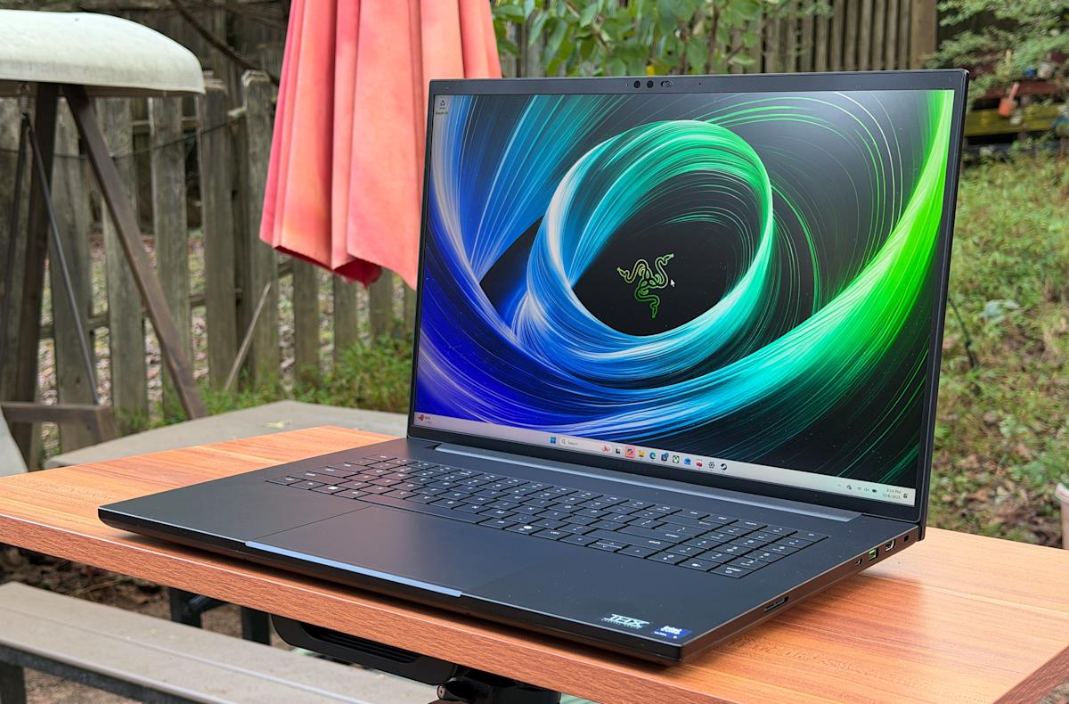 An 18-inch gaming laptop that maximizes performance