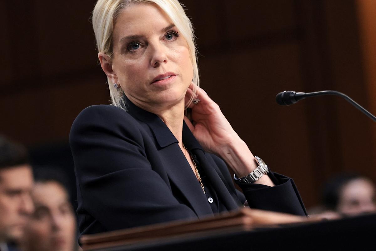 Meta Deletes Facebook Group Tracking ICE Agents Under DOJ Pressure